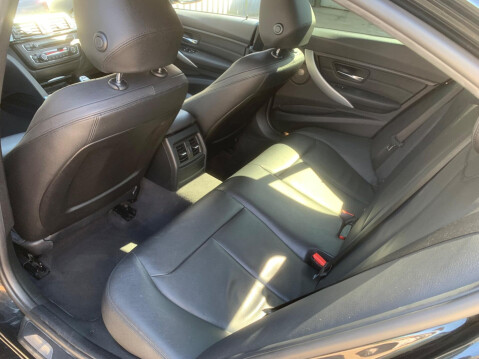 BMW 3 Series 3.0 330d M Sport Auto xDrive Euro 5 (s/s) 4dr 8
