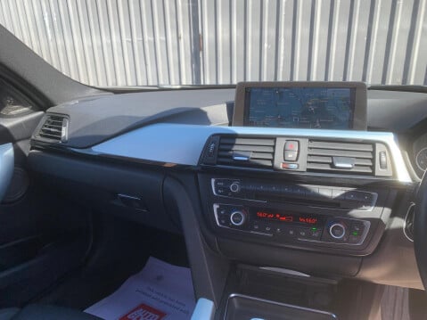 BMW 3 Series 3.0 330d M Sport Auto xDrive Euro 5 (s/s) 4dr 19