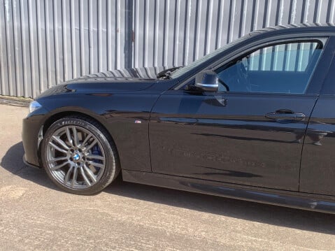 BMW 3 Series 3.0 330d M Sport Auto xDrive Euro 5 (s/s) 4dr 52
