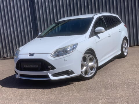 Ford Focus 2.0T EcoBoost ST-3 Euro 5 (s/s) 5dr 56