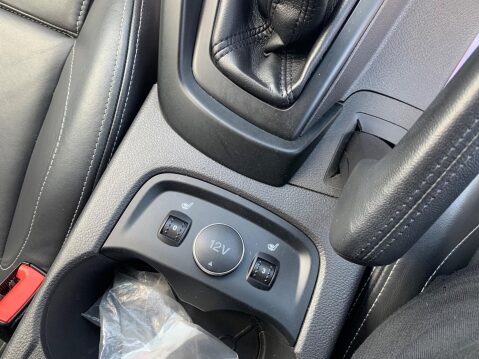 Ford Focus 2.0T EcoBoost ST-3 Euro 5 (s/s) 5dr 24
