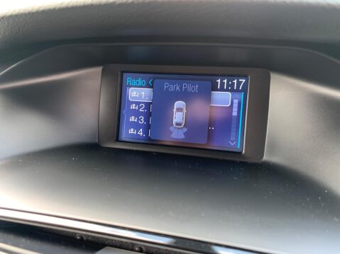 Ford Focus 2.0T EcoBoost ST-3 Euro 5 (s/s) 5dr 25