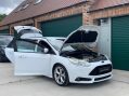 Ford Focus 2.0T EcoBoost ST-3 Euro 5 (s/s) 5dr 27