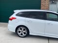 Ford Focus 2.0T EcoBoost ST-3 Euro 5 (s/s) 5dr 49