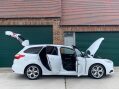 Ford Focus 2.0T EcoBoost ST-3 Euro 5 (s/s) 5dr 28