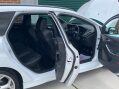Ford Focus 2.0T EcoBoost ST-3 Euro 5 (s/s) 5dr 47