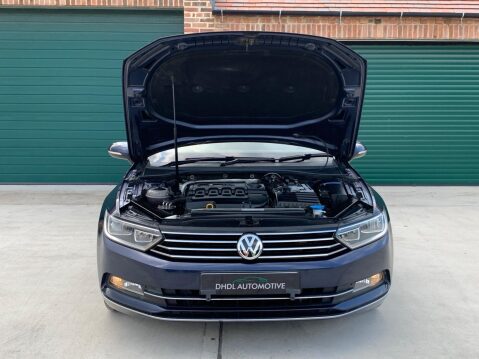 Volkswagen Passat 2.0 TDI BlueMotion Tech GT Euro 6 (s/s) 4dr 11