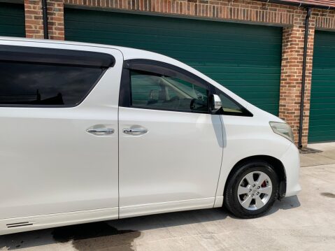 Toyota Alphard 2.4 Petrol 8 Seater ULEZ Compliant 55