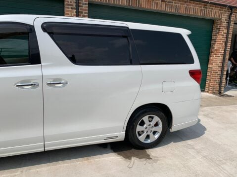 Toyota Alphard 2.4 Petrol 8 Seater ULEZ Compliant 57