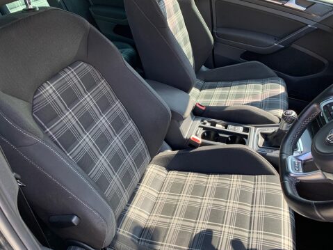 Volkswagen Golf 2.0 TDI BlueMotion Tech GTD (Nav) Euro 6 (s/s) 5dr 15