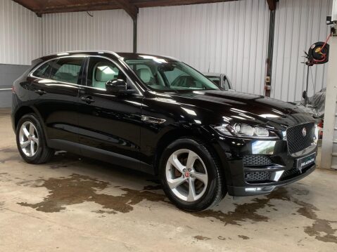Jaguar F-Pace 2.0 D180 Prestige Auto AWD Euro 6 (s/s) 5dr 17