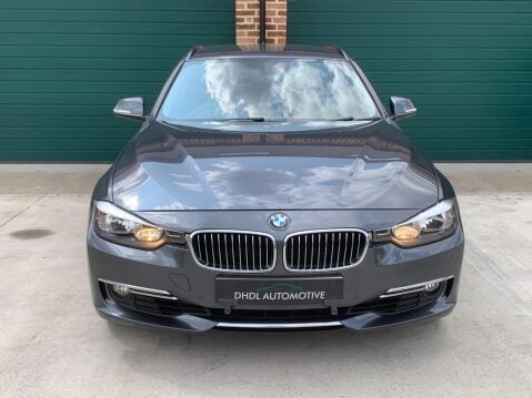 BMW 3 Series 3.0 330d Luxury Touring Auto Euro 5 (s/s) 5dr 43
