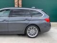 BMW 3 Series 3.0 330d Luxury Touring Auto Euro 5 (s/s) 5dr 40