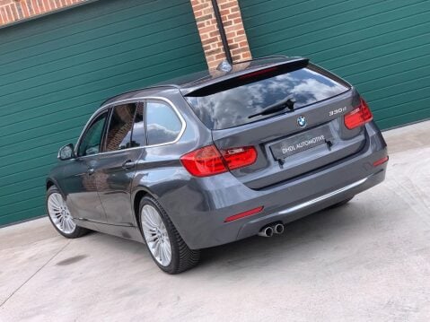 BMW 3 Series 3.0 330d Luxury Touring Auto Euro 5 (s/s) 5dr 61