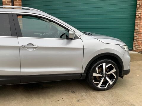 Nissan Qashqai 1.5 dCi Tekna Euro 6 (s/s) 5dr 51
