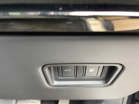 Land Rover Range Rover Sport 3.0 P440e 38.2kWh SE Auto 4WD Euro 6 (s/s) 5dr 19