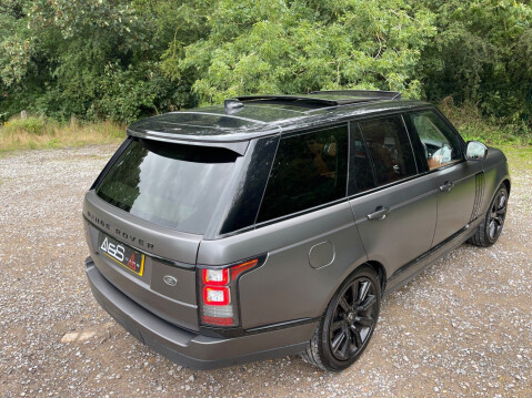 Land Rover Range Rover 3.0 TD V6 Autobiography Auto 4WD Euro 6 (s/s) 5dr 35