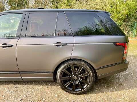 Land Rover Range Rover 3.0 TD V6 Autobiography Auto 4WD Euro 6 (s/s) 5dr 47