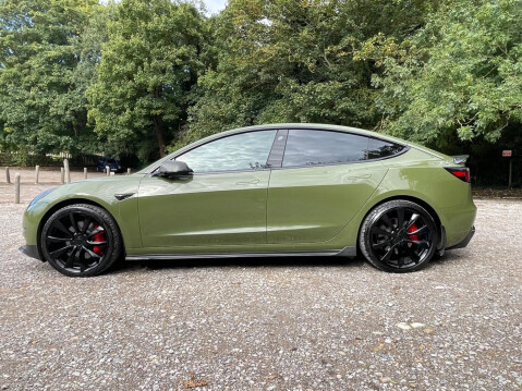 Tesla Model 3 (Dual Motor) Performance Auto 4WDE 4dr (Performance Upgrade) 6