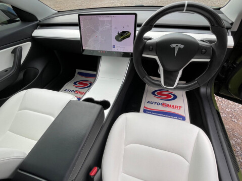 Tesla Model 3 (Dual Motor) Performance Auto 4WDE 4dr (Performance Upgrade) 70