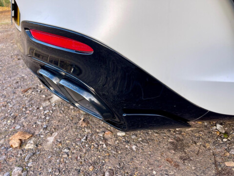 Mercedes-Benz SL Series 4.0 SL63 V8 BiTurbo AMG Performance SpdS MCT 4MATIC+ Euro 6 (s/s) 2dr 46
