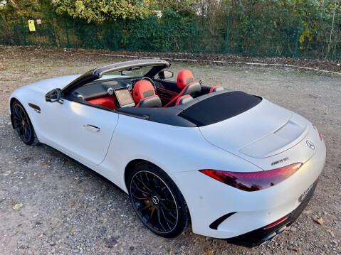Mercedes-Benz SL Series 4.0 SL63 V8 BiTurbo AMG Performance SpdS MCT 4MATIC+ Euro 6 (s/s) 2dr 68
