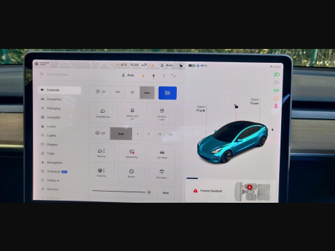 Tesla Model 3 Standard Range Plus Auto RWD 4dr 33