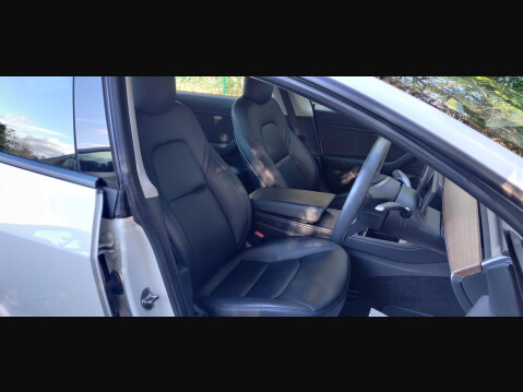 Tesla Model 3 Standard Range Plus Auto RWD 4dr 12