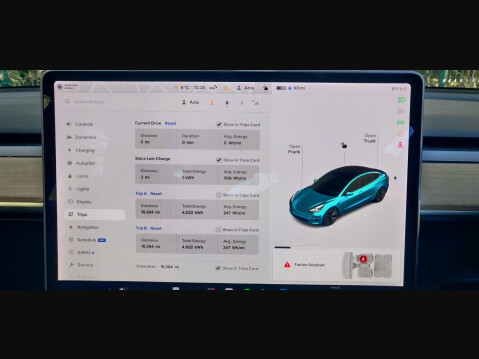 Tesla Model 3 Standard Range Plus Auto RWD 4dr 42