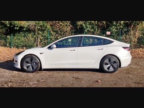 Tesla Model 3 Standard Range Plus Auto RWD 4dr 6