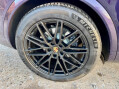 Porsche Cayenne 3.0 V6 E-Hybrid 25.9kWh TiptronicS 4WD Euro 6 (s/s) 5dr 10