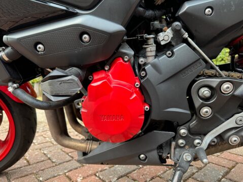 Yamaha XJ6 600 N 14