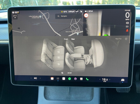 Tesla Model Y (Dual Motor) Long Range Auto 4WDE 5dr 70