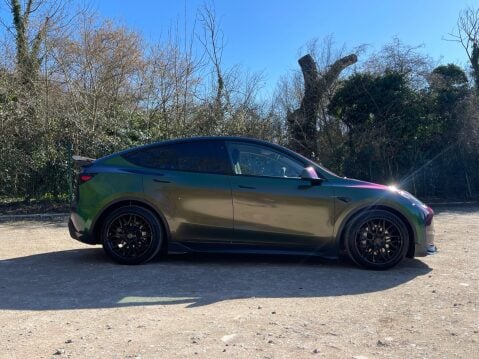 Tesla Model Y (Dual Motor) Long Range Auto 4WDE 5dr 10