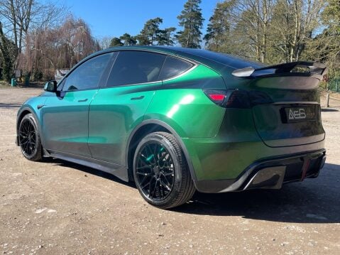 Tesla Model Y (Dual Motor) Long Range Auto 4WDE 5dr 26