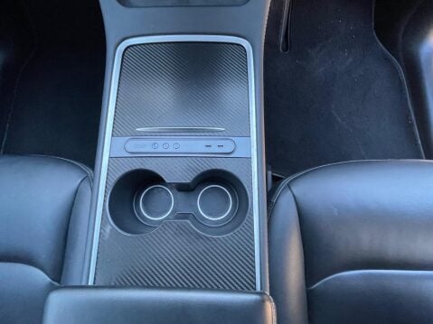 Tesla Model Y (Dual Motor) Long Range Auto 4WDE 5dr 53