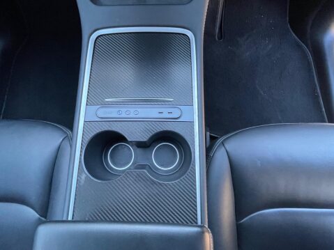 Tesla Model Y (Dual Motor) Long Range Auto 4WDE 5dr 53