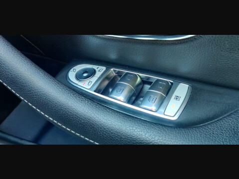 Mercedes-Benz E Class 2.0 E220d AMG Line (Premium) G-Tronic+ Euro 6 (s/s) 5dr 27