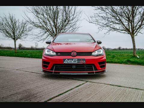 Volkswagen Golf 2.0 TSI BlueMotion Tech R 4Motion Euro 6 (s/s) 3dr 5
