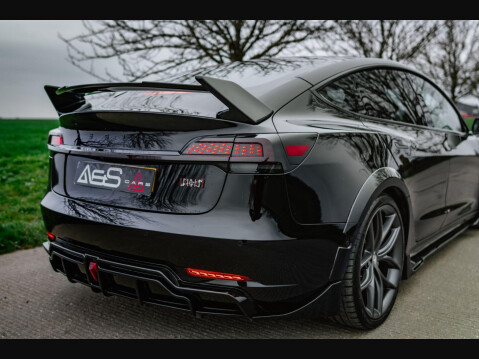 Tesla Model 3 (Dual Motor) Performance Auto 4WDE 4dr (Performance Upgrade) 65
