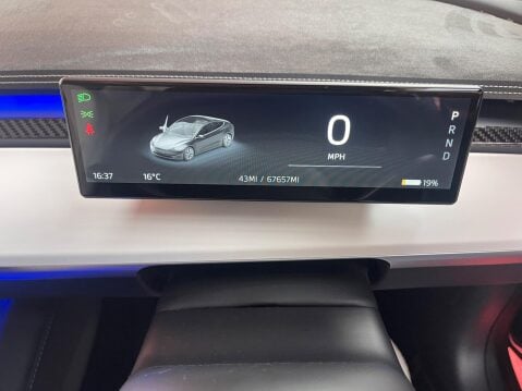Tesla Model 3 (Dual Motor) Performance Auto 4WDE 4dr (Performance Upgrade) 64