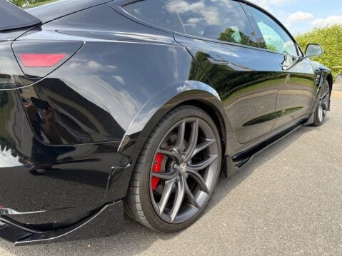 Tesla Model 3 (Dual Motor) Performance Auto 4WDE 4dr (Performance Upgrade) 84