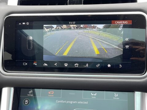 Land Rover Range Rover Sport 3.0 SD V6 HSE Dynamic Auto 4WD Euro 6 (s/s) 5dr 40