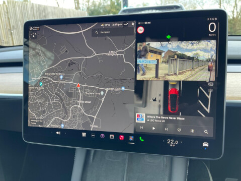 Tesla Model Y (Dual Motor) Long Range Auto 4WDE 5dr 6