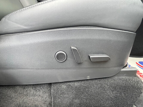 Tesla Model Y (Dual Motor) Long Range Auto 4WDE 5dr 58