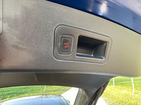 Tesla Model S 75D (Dual Motor) Auto 4WD 5dr 43
