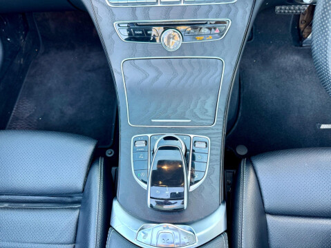 Mercedes-Benz C Class 2.0 C200 AMG Line (Premium Plus) Cabriolet G-Tronic+ Euro 6 (s/s) 2dr 42