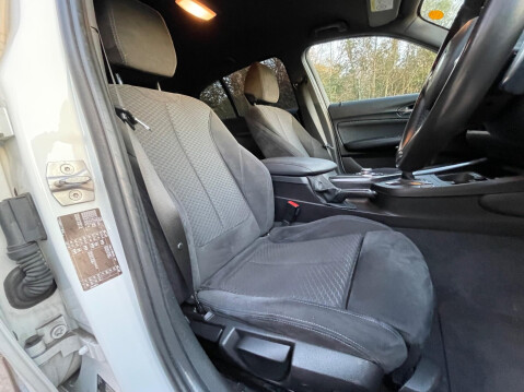 BMW 1 Series 2.0 125i M Sport Auto Euro 6 (s/s) 5dr 43