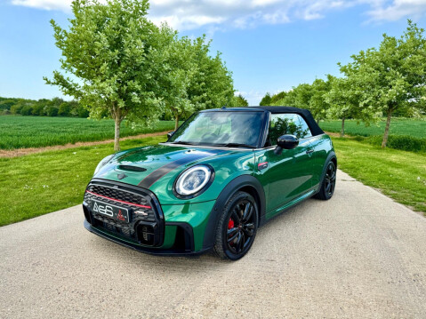 Mini Convertible 2.0 John Cooper Works Steptronic Euro 6 (s/s) 2dr 22