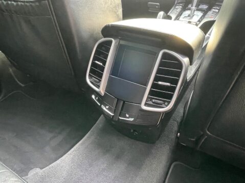 Porsche Cayenne 3.0 V6 E-Hybrid S TiptronicS 4WD Euro 6 (s/s) 5dr 29